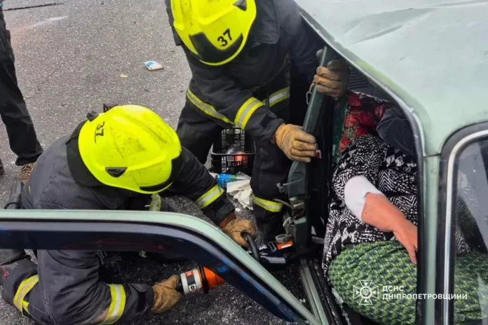 Поблизу Богуслава зіштовхнулися дві автівки: постраждала 77-річна пасажирка