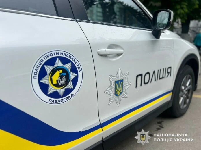 У Павлограді чоловік систематично знущався над дядьком — поліція повідомила про підозру