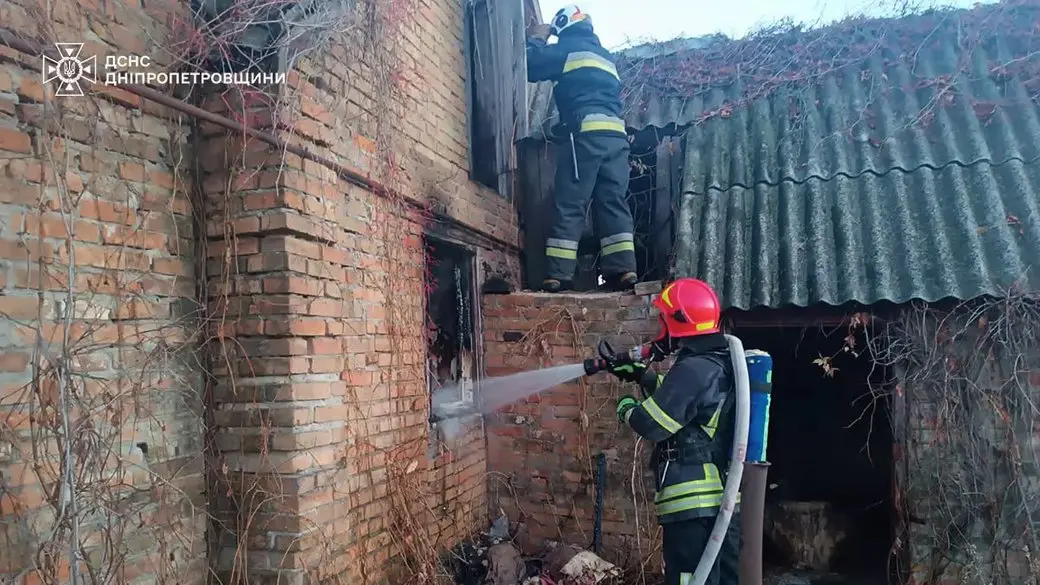 На Дніпропетровщині під час пожежі у приватному будинку загинув чоловік