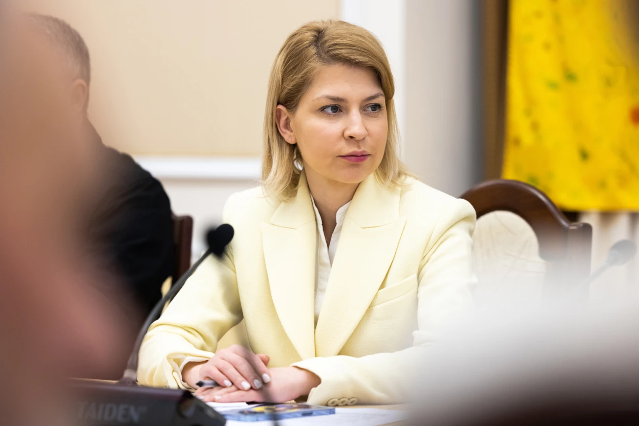 Стефанішина: Україна підтримує тісний контакт з США щодо розслідування корупційного скандалу