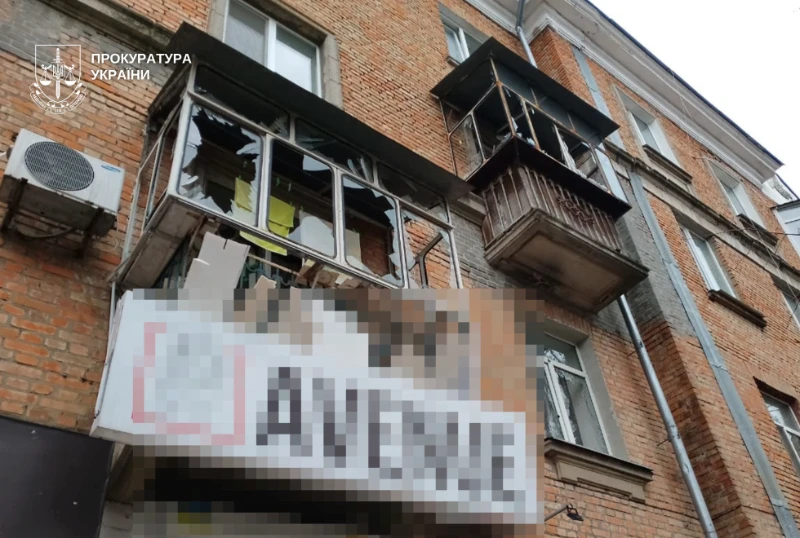 Внаслідок обстрілів у Нікополі та Павлограді загинули двоє осіб, прокуратура розслідує воєнні злочини РФ