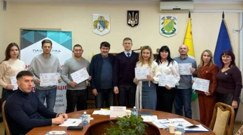 У центрі «ІдеЯ» вручили сертифікати учасникам навчальних програм