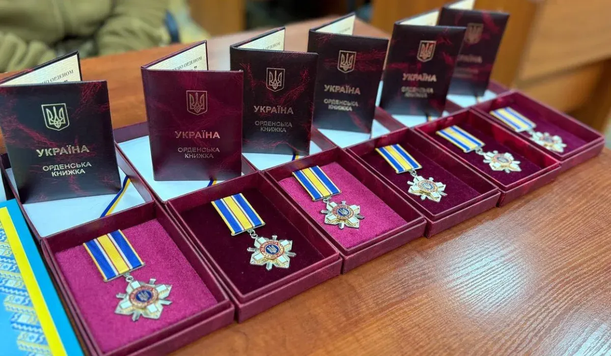 Імена, вписані в історію громади: у Павлограді вшанували полеглих Захисників