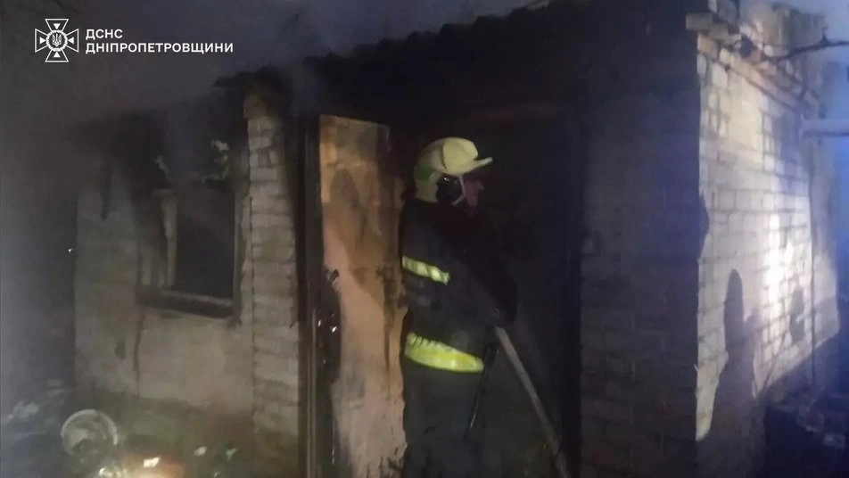 На Дніпровщині сталися дві пожежі – одна людина загинула, ще двоє травмовані