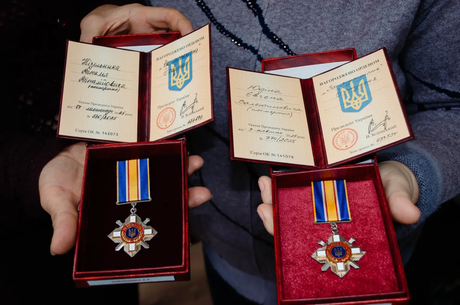 Тернівка вшанувала пам’ять двох полеглих захисників державними нагородами