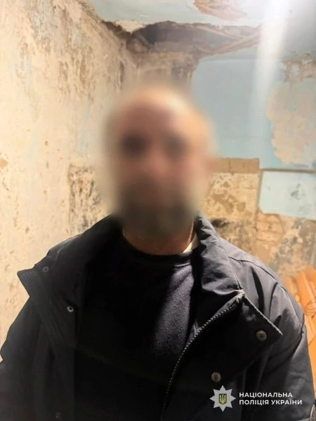 Криваві ревнощі в Павлограді: застілля знайомих завершилося госпіталізацією та арештом