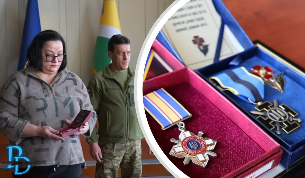 Орден за мужність та Комбатантський хрест: у Павлограді передали нагороди родині полеглого Дениса Горянського