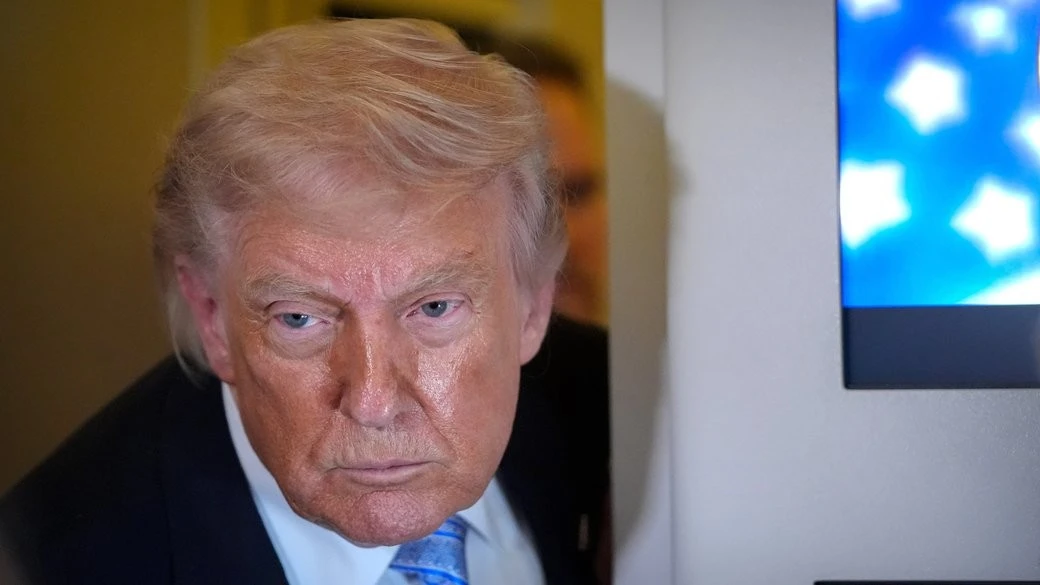 Трамп відмовився обіцяти Тайваню військовий захист у разі атаки Китаю