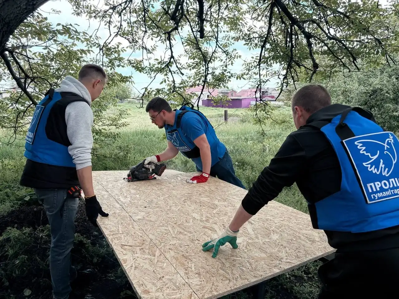 У Богуславі після нічної атаки дрона швидку допомогу отримали всі постраждалі домогосподарства