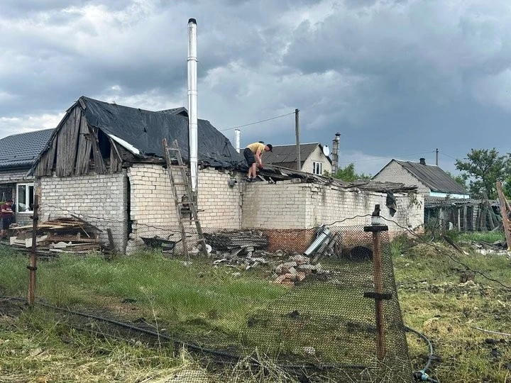 Російський удар по приватному сектору Павлограда: знищені будинки та зруйновані долі