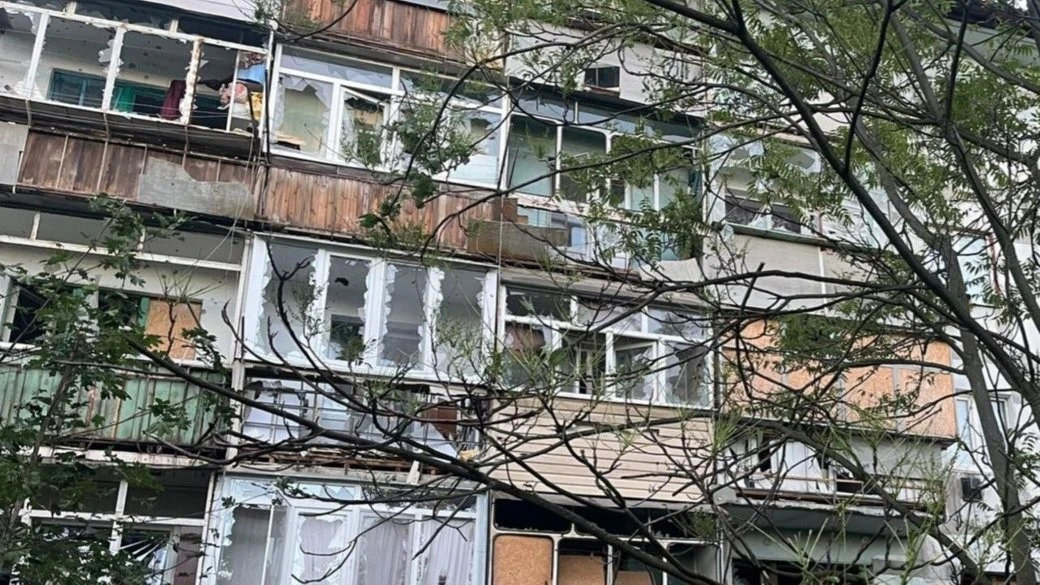 Нічна атака дронів та артилерії на Дніпропетровщину: є постраждалі