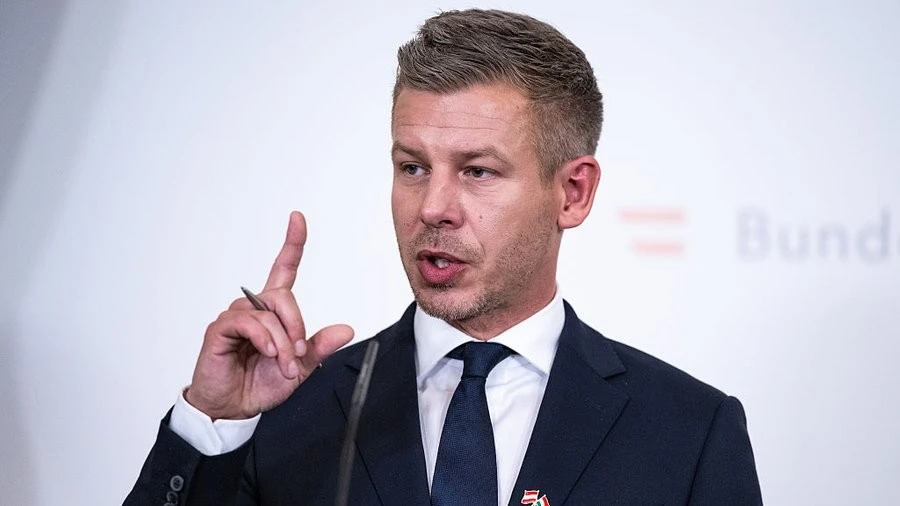 Євроінтеграція України під прицілом угорського політика