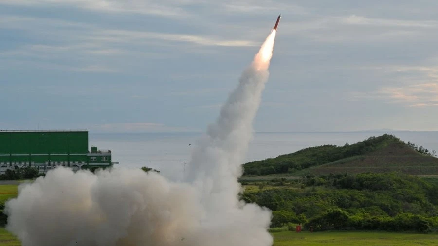 Технологічний прорив: Україна здатна виготовляти ракети до Patriot ефективніше за США