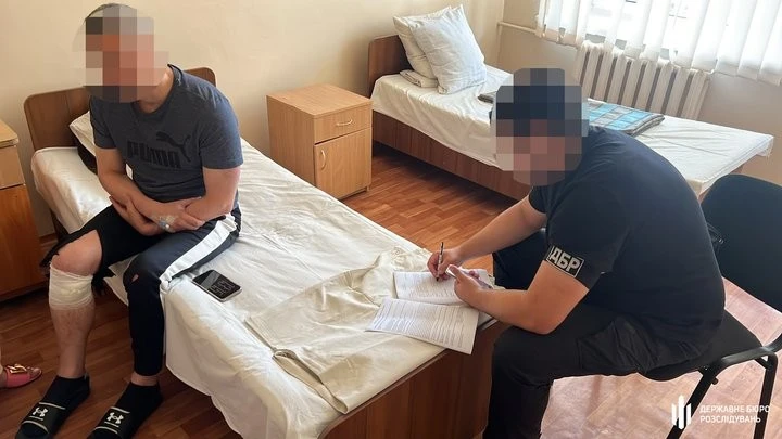 Троє госпіталізованих із травмами: на Дніпропетровщині нетверезий поліцейський вчинив лобову аварію